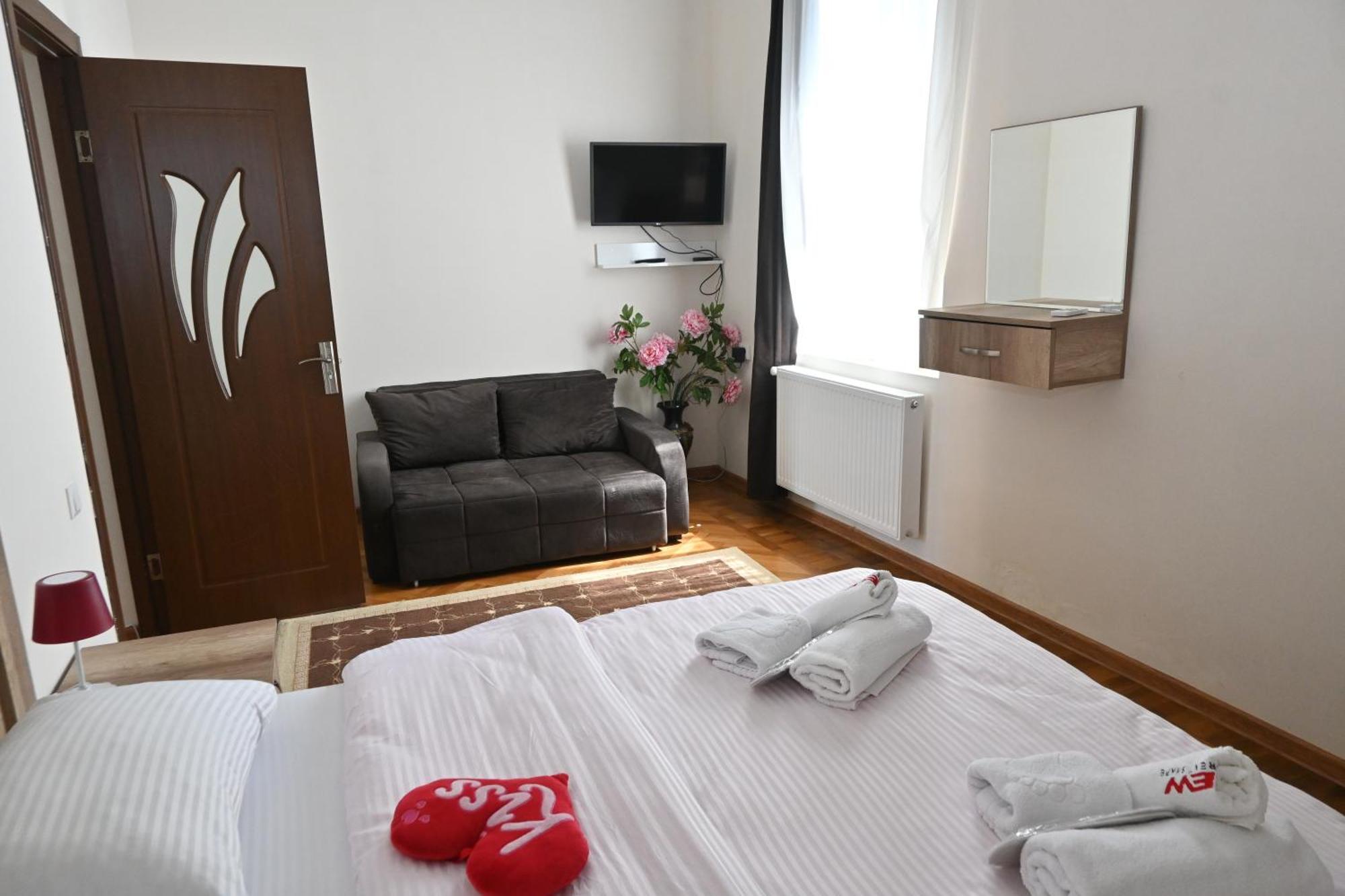 Jerusalem Hotel Kutaisi Bagian luar foto